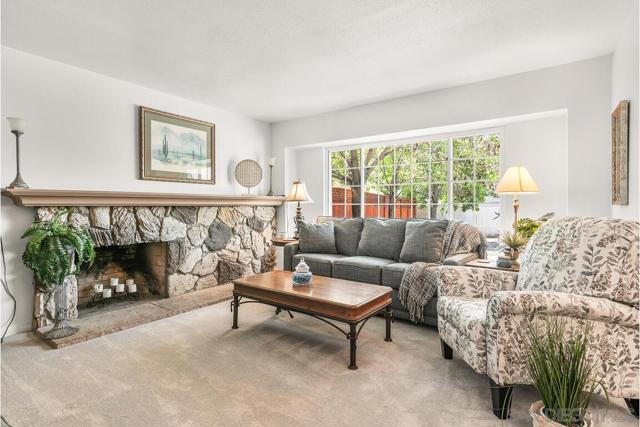 5483 Maisel Way, San Diego CA: https://media.crmls.org/mediaz/07247bbd-cfd3-484d-8283-c95b3cea914b.jpg