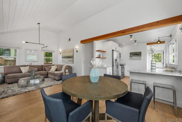 1400 Angelus Avenue, Los Angeles CA: https://media.crmls.org/mediaz/072511eb-340d-46d2-a56d-aa45dc0c2f69.jpg