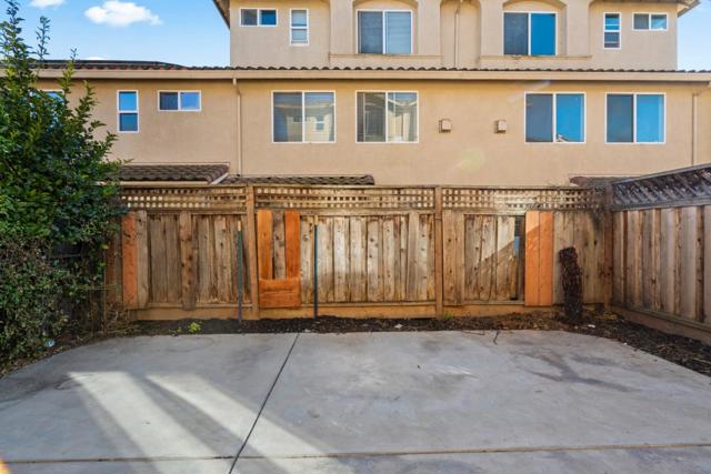 757 Roble Street, Watsonville CA: https://media.crmls.org/mediaz/07251215-bb9f-4f00-8891-8fc8323ea85d.jpg