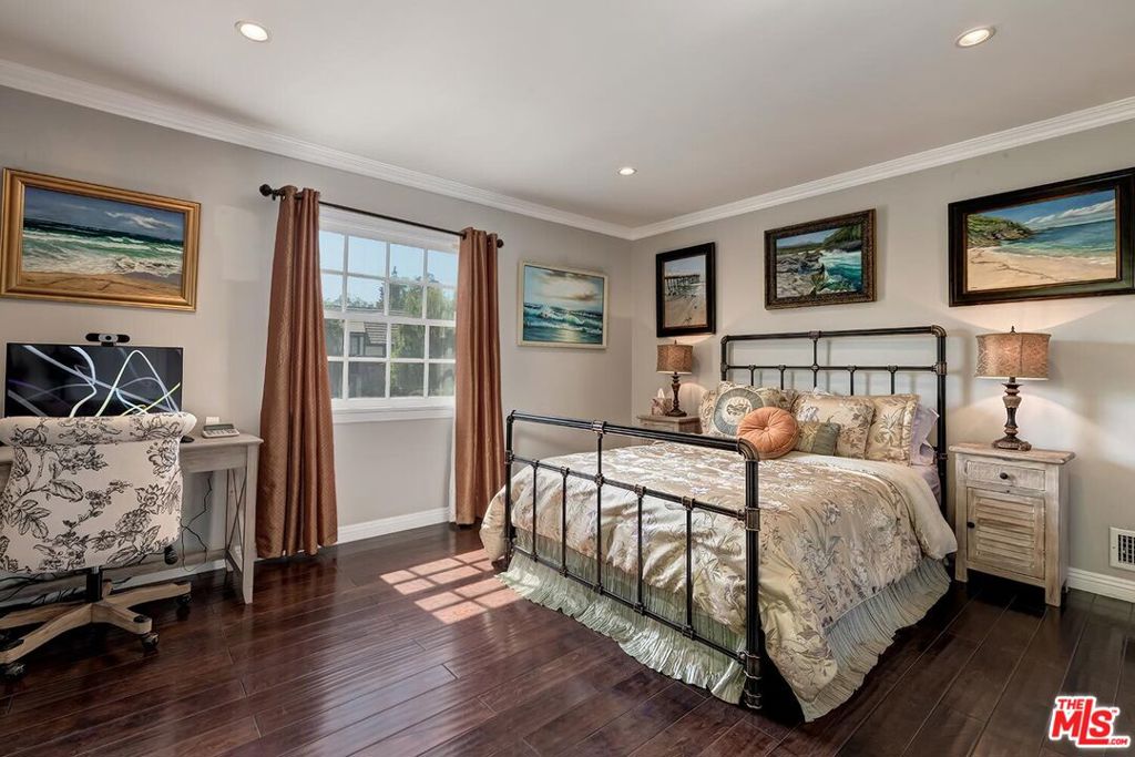 MLS #25602747 image #34