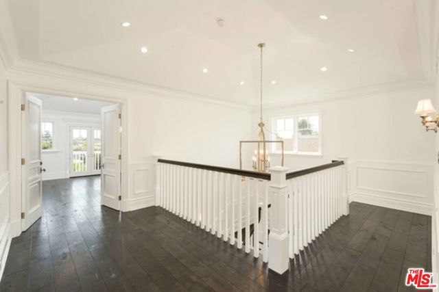 10338 Keswick Avenue, Los Angeles CA: https://media.crmls.org/mediaz/0725dc92-1fbf-4d77-b3bc-19efd9ebe889.jpg