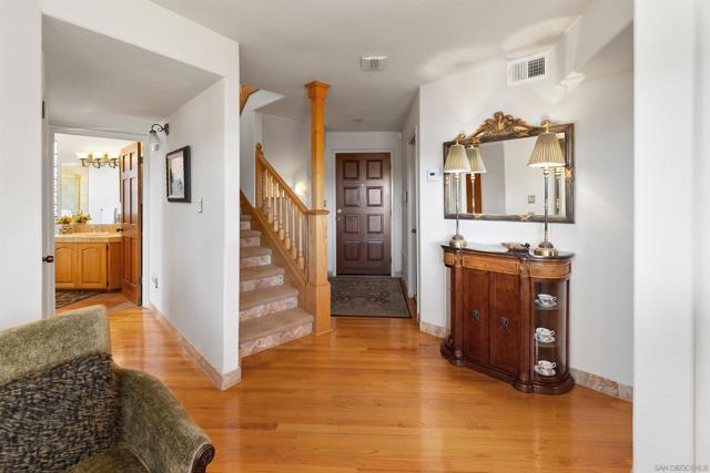 Image 13 of 49 For 4613 Janet Pl