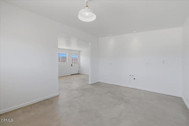 Detail Gallery Image 8 of 42 For 61714 Commercial St, Joshua Tree,  CA 92252 - 2 Beds | 1 Baths