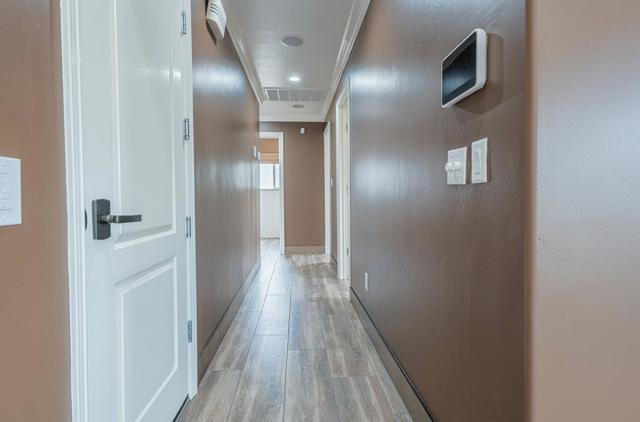 10883 Assisi Way, Salinas CA: https://media.crmls.org/mediaz/0726d1eb-24f2-4797-bdbf-aea98bf505a6.jpg