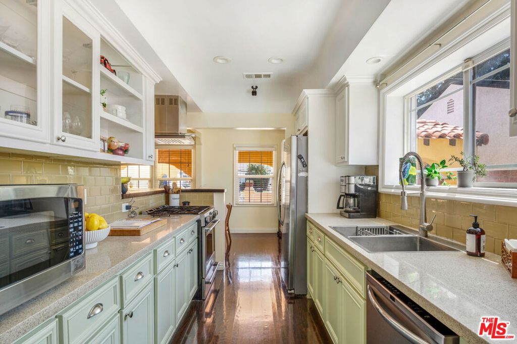 MLS #26865965 image #11