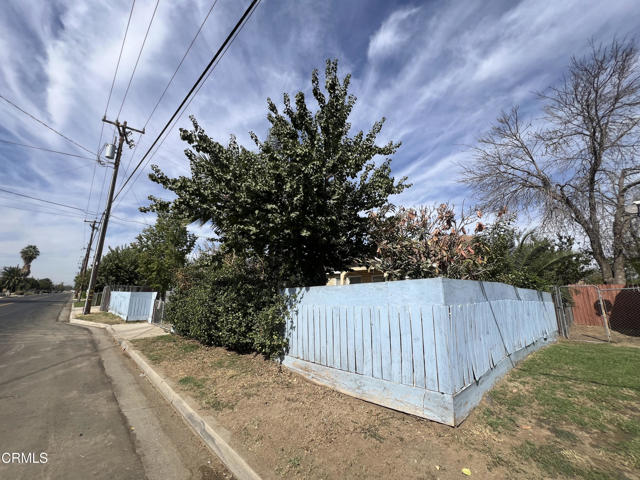 Detail Gallery Image 7 of 23 For 508 Beardsley Ave, Bakersfield,  CA 93308 - 1 Beds | 1 Baths