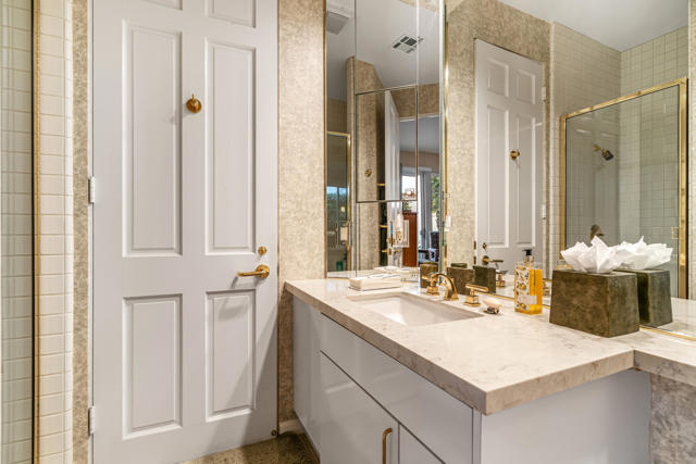 75295 St Andrews Court, Indian Wells CA: https://media.crmls.org/mediaz/072910be-104d-4aeb-b9d4-6f672a0c91ad.jpg