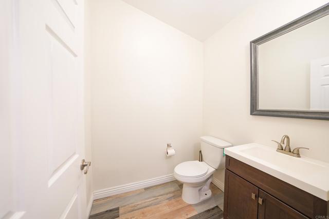 15719 Davis Cup Lane, Ramona CA: https://media.crmls.org/mediaz/072999a5-6f8f-417a-820f-e1c87f526962.jpg