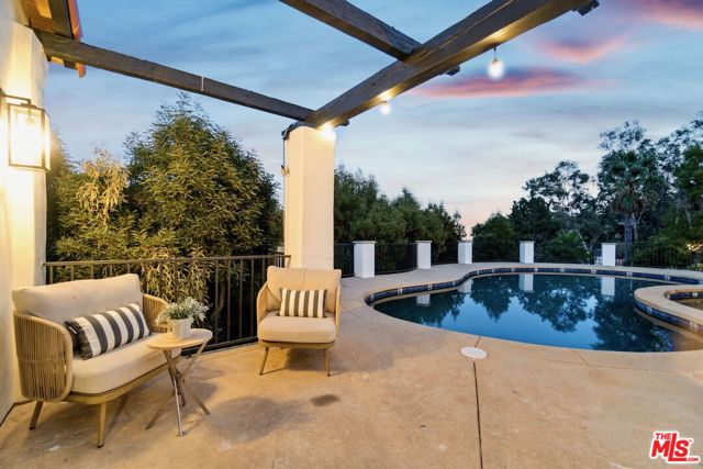 8171 Tianna Road, Los Angeles CA: https://media.crmls.org/mediaz/072aa6ba-2ed3-4fa1-85fe-9d3b0c7721df.jpg