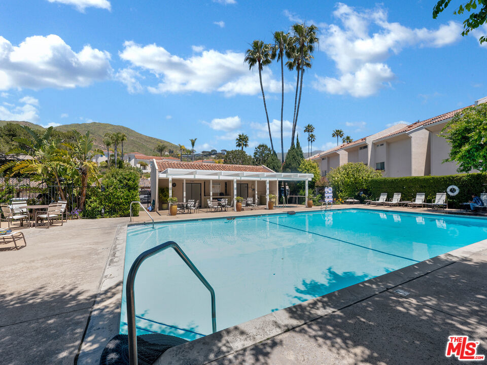 MLS #25537325 img 22