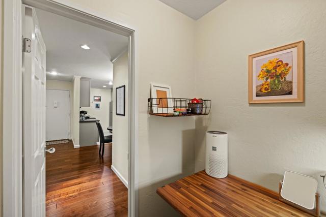 3309 Golden Oaks Lane, Monterey CA: https://media.crmls.org/mediaz/072b5aa7-31b4-416e-b040-899a0882670b.jpg