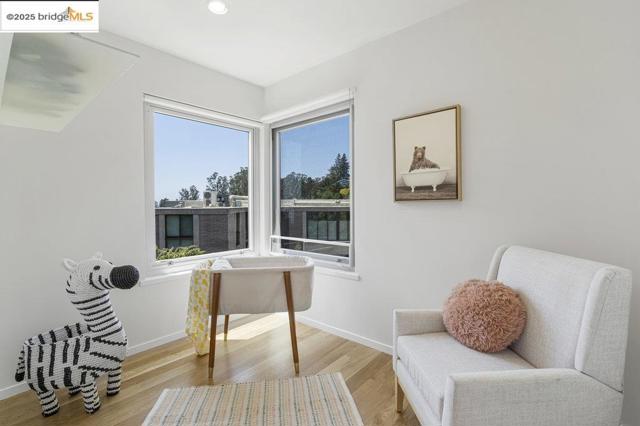 8715 Don Carol Drive, El Cerrito CA: https://media.crmls.org/mediaz/072bb266-eb4f-418a-9864-f7f7db0cbfb4.jpg