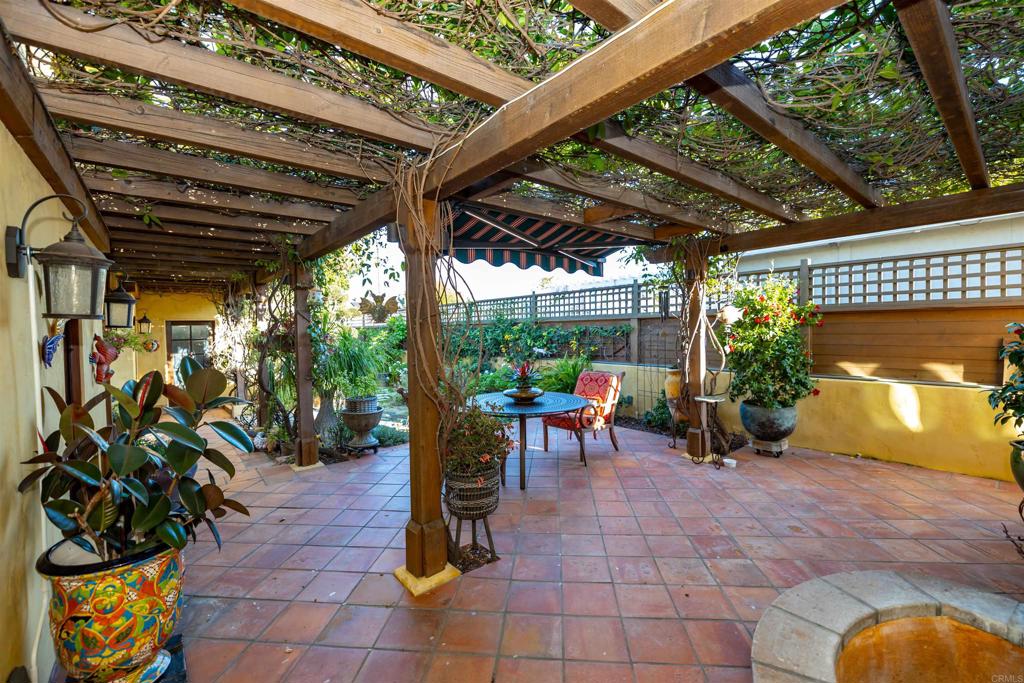 4661 50th Street - photo 3