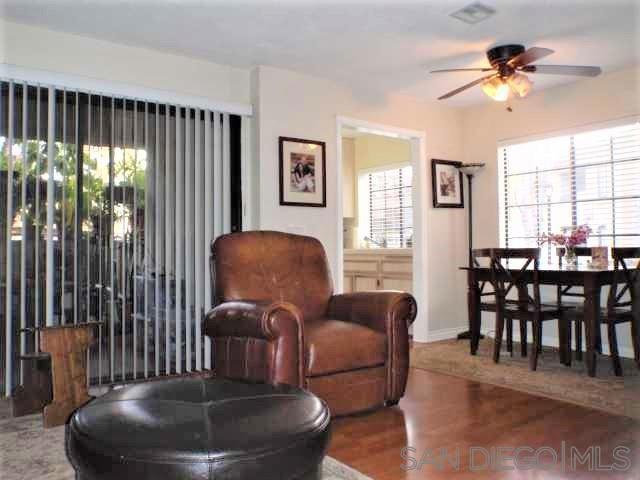 10710 Dabney Dr, San Diego CA: https://media.crmls.org/mediaz/072c8564-34a4-4a91-976d-a571041d6f90.jpg