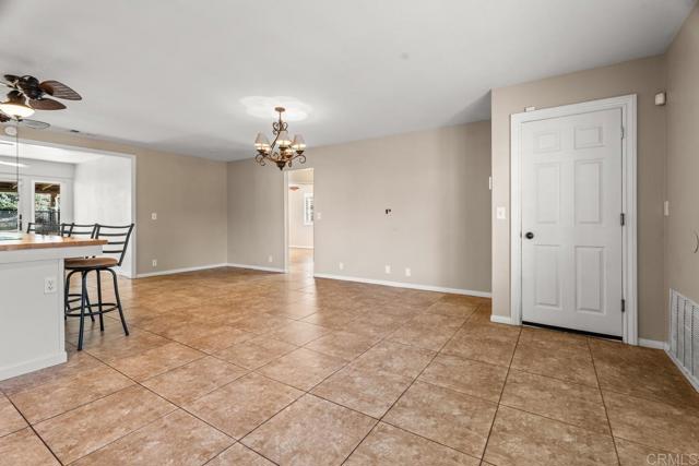 Detail Gallery Image 16 of 54 For 24820 Abalar Way, Ramona,  CA 92065 - 4 Beds | 2 Baths