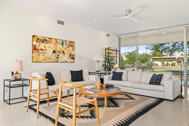 260 Desert Lakes Drive, Palm Springs, CA 92264