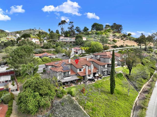 Detail Gallery Image 30 of 33 For 1337 Gary Ln, Escondido,  CA 92026 - 2 Beds | 2/1 Baths