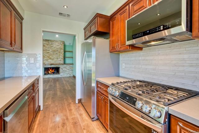 14787 Caminito Orense Oeste, San Diego CA: https://media.crmls.org/mediaz/072db576-56e7-4f63-8550-c964b8aa4ee8.jpg
