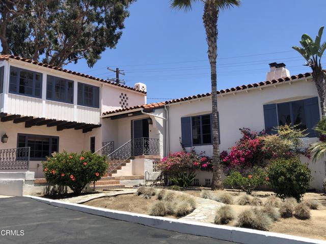 352 Glen Ellen Drive, Ventura CA: https://media.crmls.org/mediaz/072ecc82-5283-4375-b526-4c10a9223496.jpg