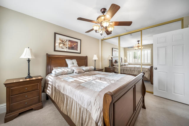 43512 Via Magellan Drive, Palm Desert CA: https://media.crmls.org/mediaz/072f2368-6f9e-42d1-8189-e66ea333156a.jpg