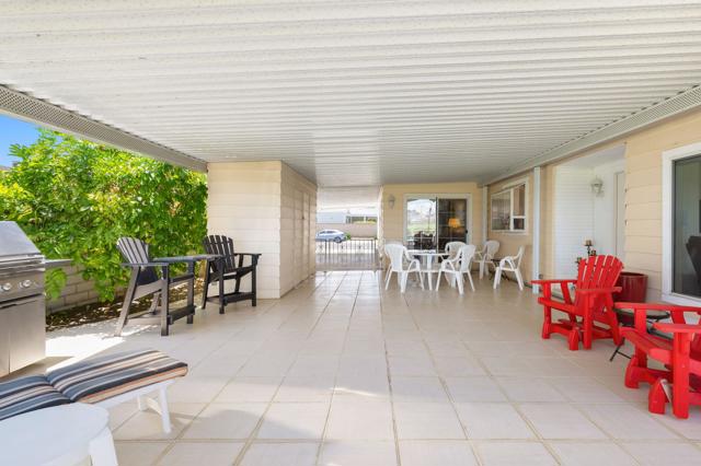 Image 17 of 49 For 38110 Azalea Drive