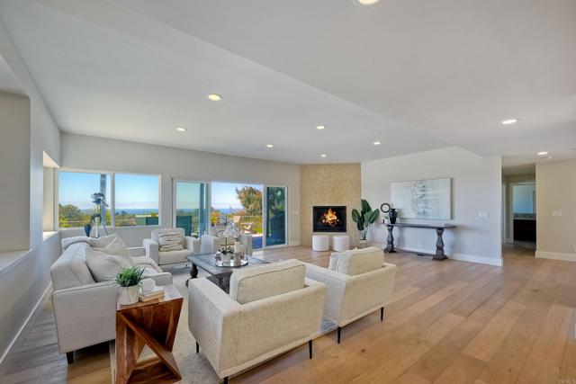 Detail Gallery Image 10 of 64 For 1669 Burgundy Rd., Encinitas,  CA 92024 - 6 Beds | 3/2 Baths