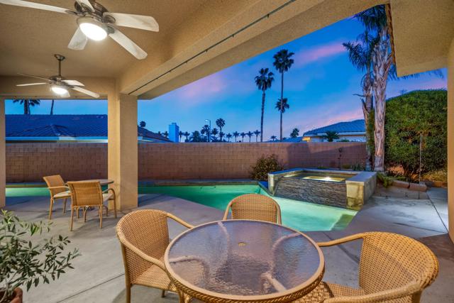 44476 Hazel Canyon Lane, Palm Desert CA: https://media.crmls.org/mediaz/07311763-64ed-4068-87eb-4a065d3a6217.jpg