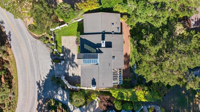 4051 Los Altos Drive, Pebble Beach CA: https://media.crmls.org/mediaz/07319ecc-a91f-4b72-a327-d37b08095206.jpg