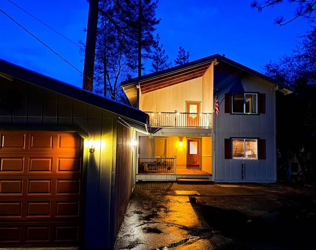 13069 Wells Fargo Drive, Groveland CA: https://media.crmls.org/mediaz/073257a1-5790-4a08-9211-fc510a95a270.jpg