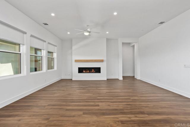 Detail Gallery Image 7 of 39 For 1208 Stonemark Place #MAIN HOUSE,  Vista,  CA 92081 - 6 Beds | 5 Baths
