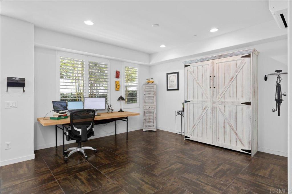 2511 State Street - photo 13