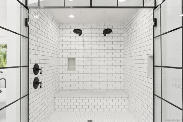 14224 Harrow Place, Poway CA: https://media.crmls.org/mediaz/07334d90-76c8-42a2-abb4-ec6ec6729d4c.jpg