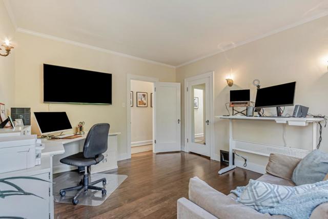 575 S 14th Street, San Jose CA: https://media.crmls.org/mediaz/07340a04-14c9-47f4-b8fd-14816e1125e6.jpg