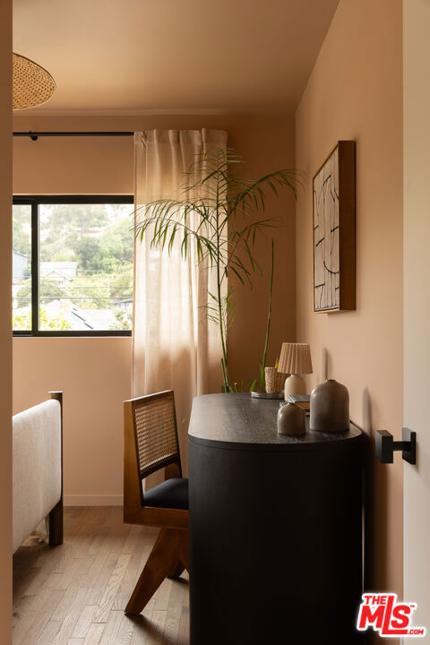 710 Amador Street, Los Angeles CA: https://media.crmls.org/mediaz/07341cc2-b272-4e23-a877-67e8deae30d9.jpg