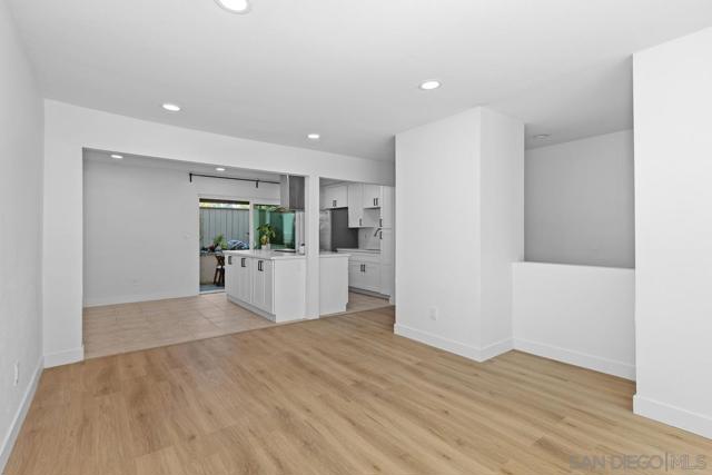 Image 3 of 30 For 3230 Ashford Street  B