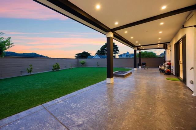 1016 Escalero Avenue, Pacifica CA: https://media.crmls.org/mediaz/07354df4-9ac4-4212-90be-88e60b200a3a.jpg