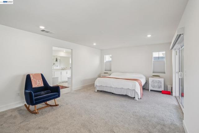 Image 33 of 59 For 37231 Sand Bar Place