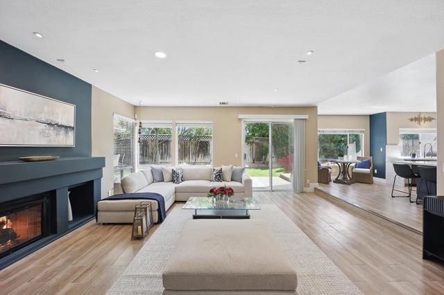 3239 Pinot Blanc Way, San Jose CA: https://media.crmls.org/mediaz/07366275-aa21-4070-8625-7f53fca0d449.jpg