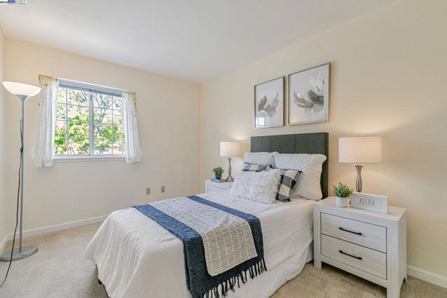 Image 37 of 58 For 42210 Live Oak Cir