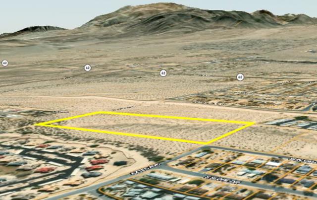 109 Aztec Avenue, 29 Palms CA: https://media.crmls.org/mediaz/07374e82-42fc-4d93-97d2-4f57ba3f7d9f.jpg