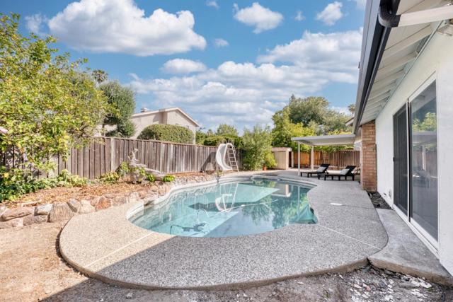 5068 Calwa Court, San Jose CA: https://media.crmls.org/mediaz/07383d00-dbc0-4026-abde-54217c7f2861.jpg