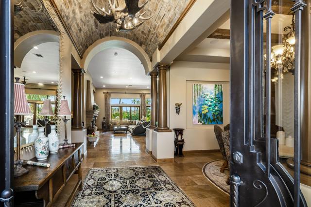 81874 Couples Court, La Quinta CA: https://media.crmls.org/mediaz/07387d1a-a323-4f45-a94f-b0b4d45090a6.jpg