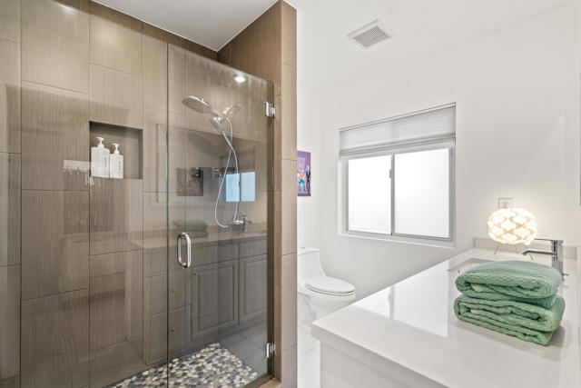 1175 E San Lucas Road, Palm Springs CA: https://media.crmls.org/mediaz/0738f0fa-00e5-48ab-a406-5b19e65425f7.jpg