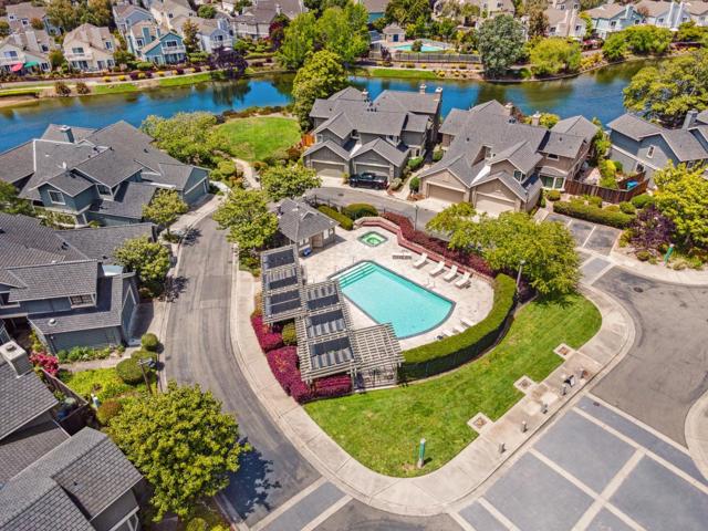 122 Purcell Drive, Alameda CA: https://media.crmls.org/mediaz/073a78b4-b305-4fb3-b1cf-3bcfe0337908.jpg