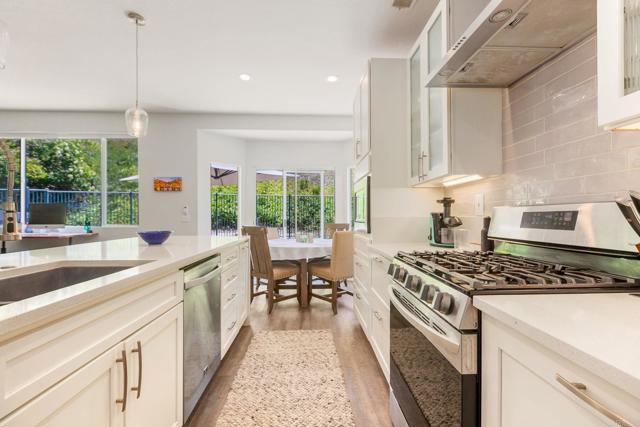 Detail Gallery Image 17 of 51 For 888 Arvita Ct, Oceanside,  CA 92057 - 3 Beds | 2 Baths