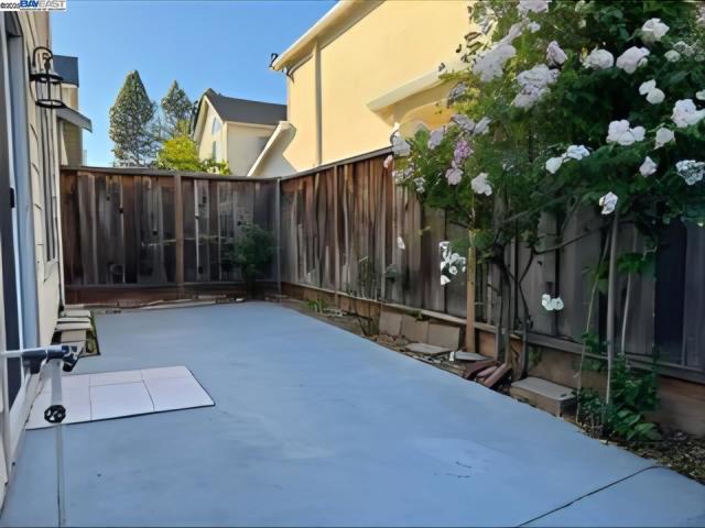 6221 Potrero Dr, Newark CA: https://media.crmls.org/mediaz/073be53a-6974-40e7-a170-d58aa4ed75c6.jpg
