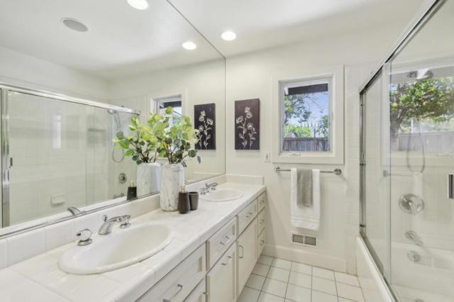 20717 Meadow Oak Road, Saratoga CA: https://media.crmls.org/mediaz/073d517b-c3f3-401a-b814-1587d402790f.jpg