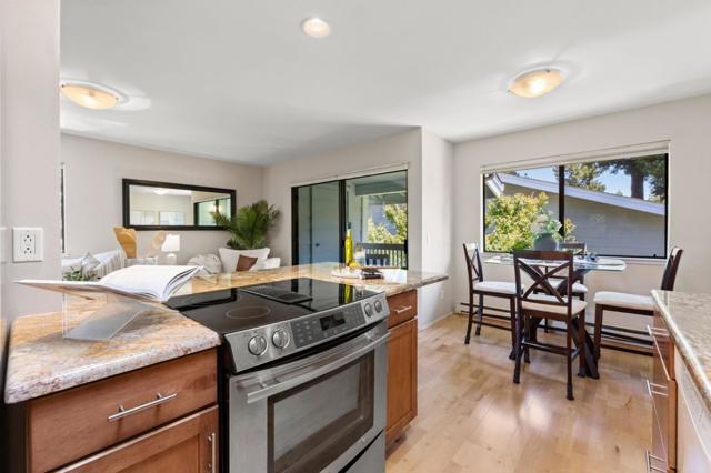 938 Clark Avenue, Mountain View CA: https://media.crmls.org/mediaz/073d79cb-0fea-4d02-a545-9248ca645978.jpg