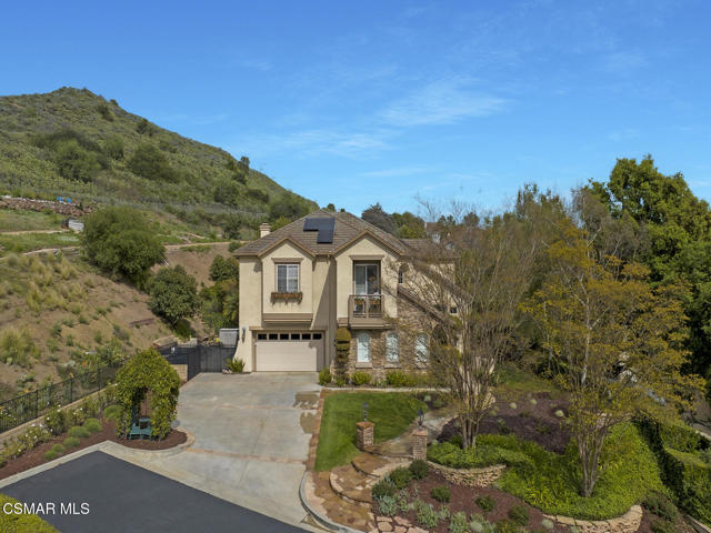 331 Briar Bluff Circle, Thousand Oaks CA: https://media.crmls.org/mediaz/073f1c3b-9d7a-4246-b1d7-92c8662f4d06.jpg