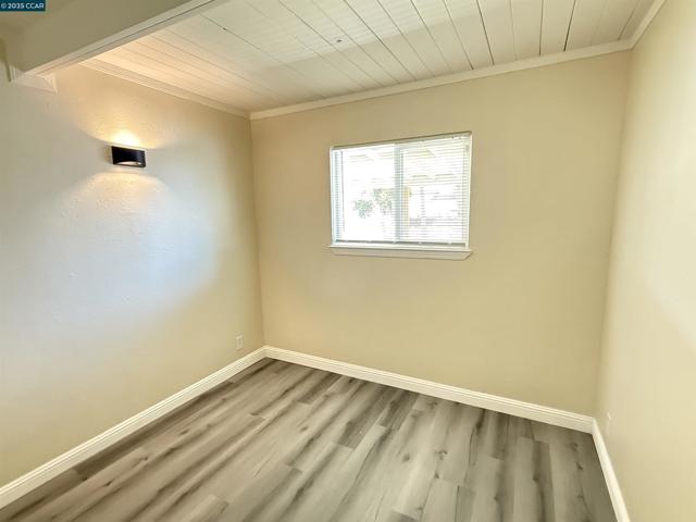 457 La Jolla St, Vallejo CA: https://media.crmls.org/mediaz/074030cd-a2f8-414c-98ab-173ddce91e80.jpg